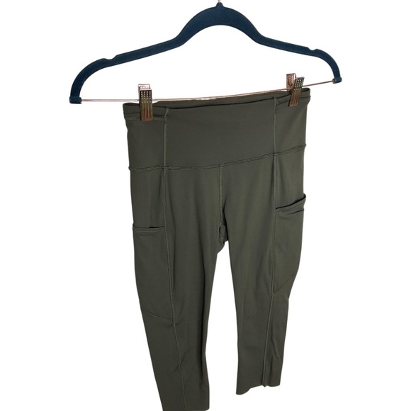 Lululemon Fast and Free Crop II 19" *Non-Reflective - Picture 4 of 6